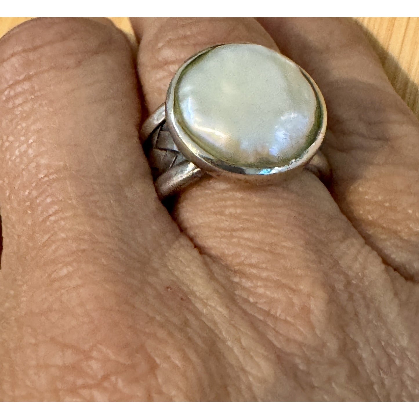 Vintage CFJ Thai Mother of Pearl 925 Sterling Silver Statement Ring Size 6.5