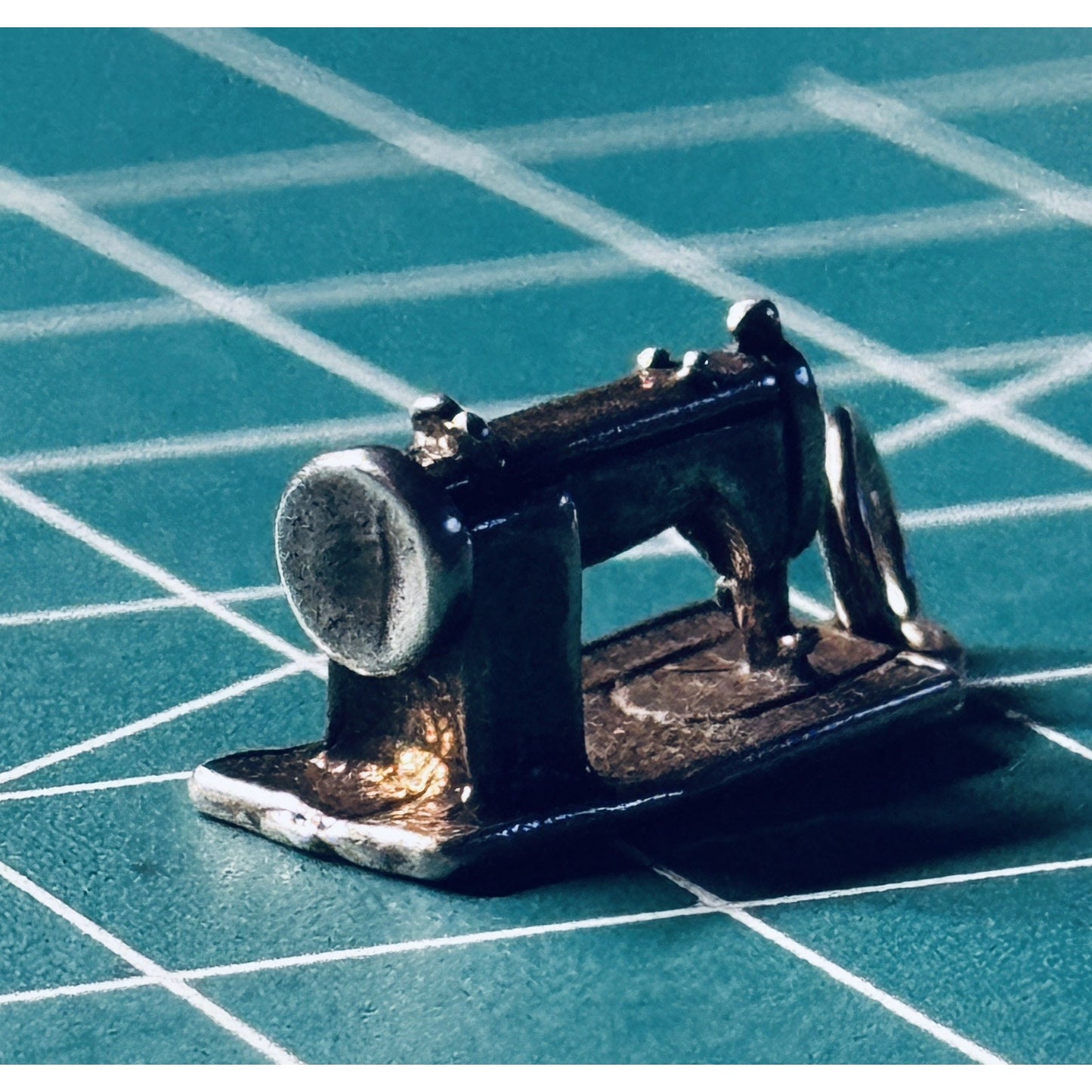 Vintage Sterling Silver 3D Detailed Sewing Machine 925 Charm