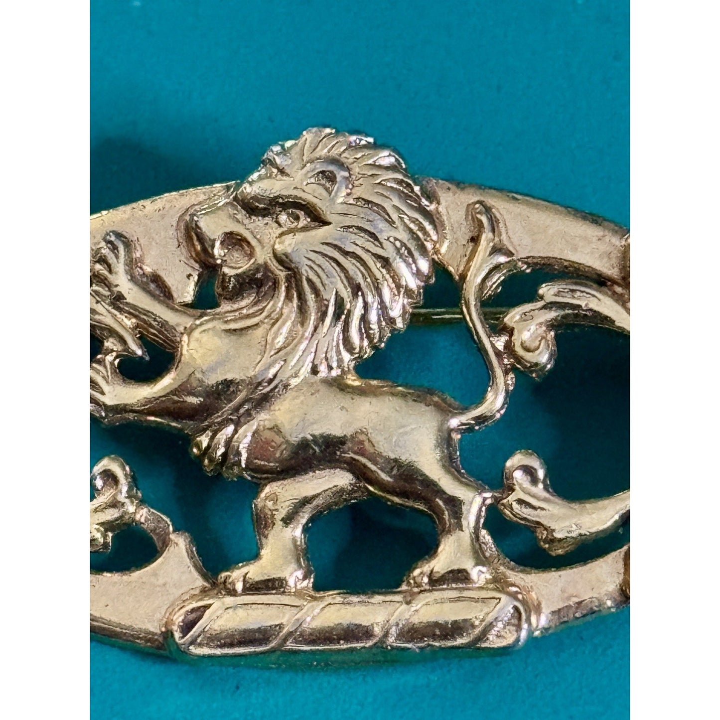 Vintage Florenza Lion Rampant Brooch Gold Tone Heraldic Pin 60-70’s Mid Century