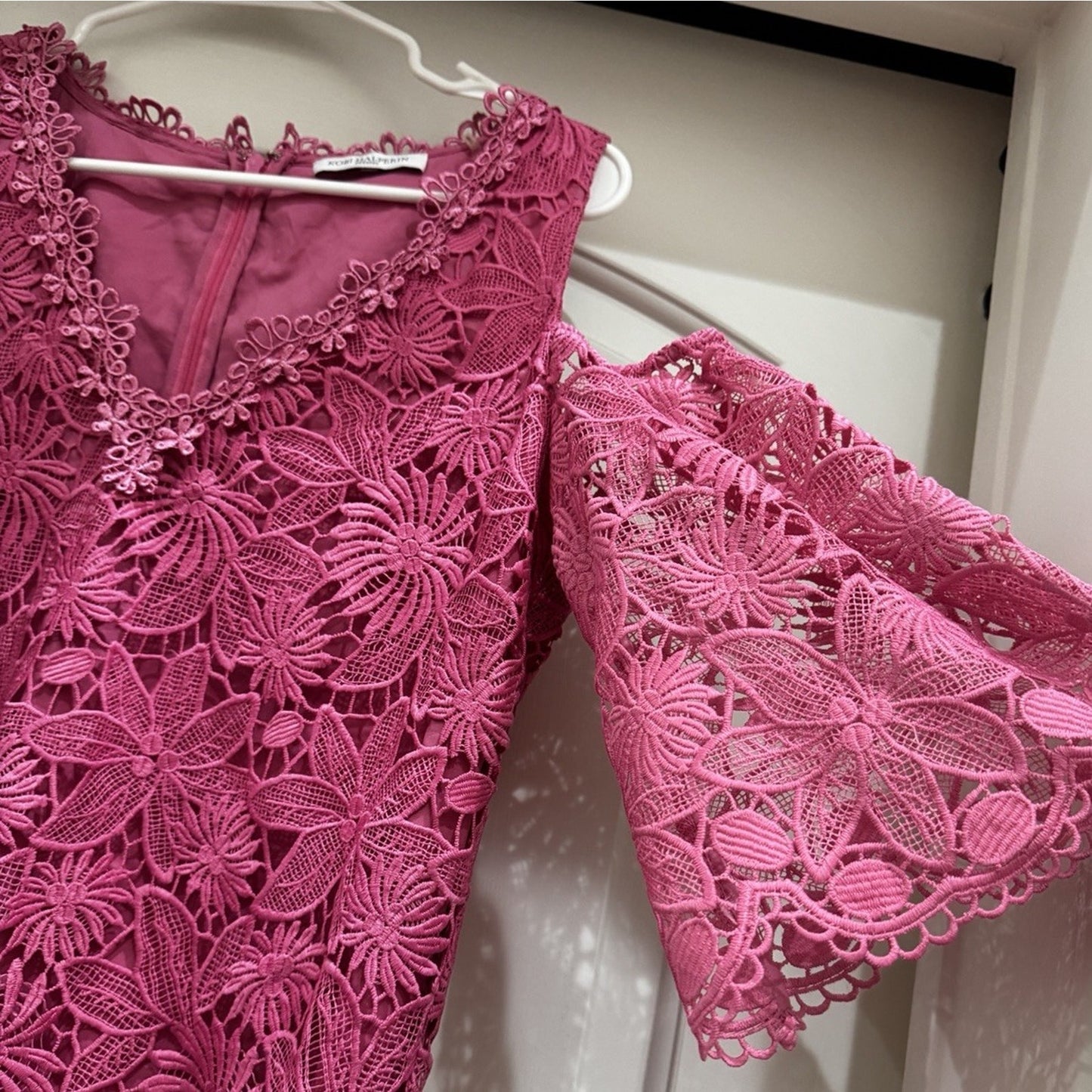 Kobi Halperin Edna Cold Shoulder Embroidered Floral Lace Pink Dress Size 6