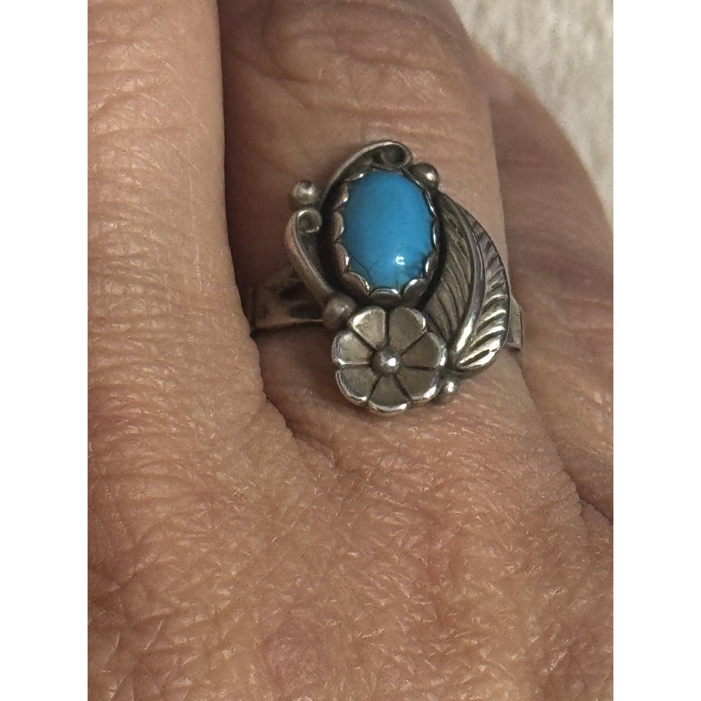 Signed WM Navajo Sterling Silver Turquoise Ring Floral Design Size 7