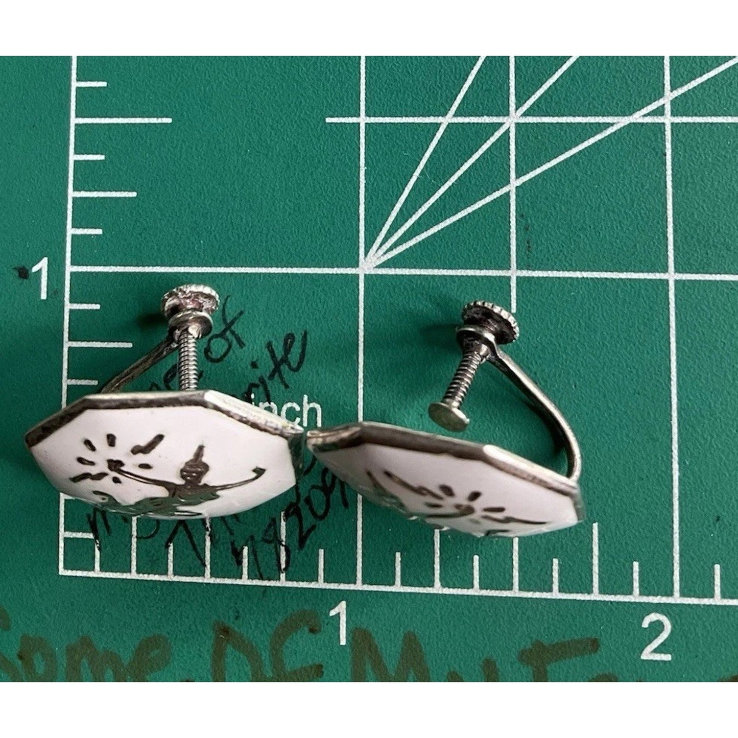 Vintage Siam Sterling Silver Niello Earrings Thai Dancer 1950s Screwback 8.2gr