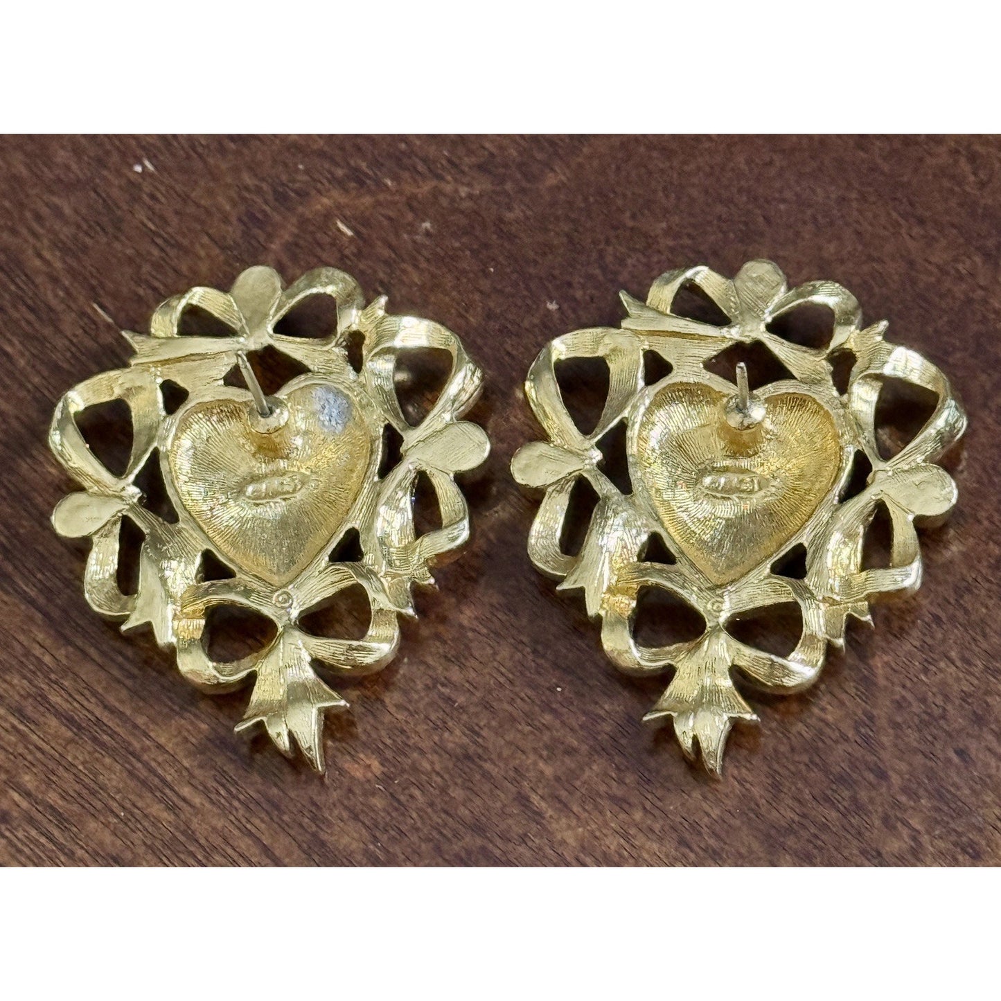 Vintage Avon Red Enamel Hearts & Bows Gold Tone Retro Valentine Jewelry Earrings