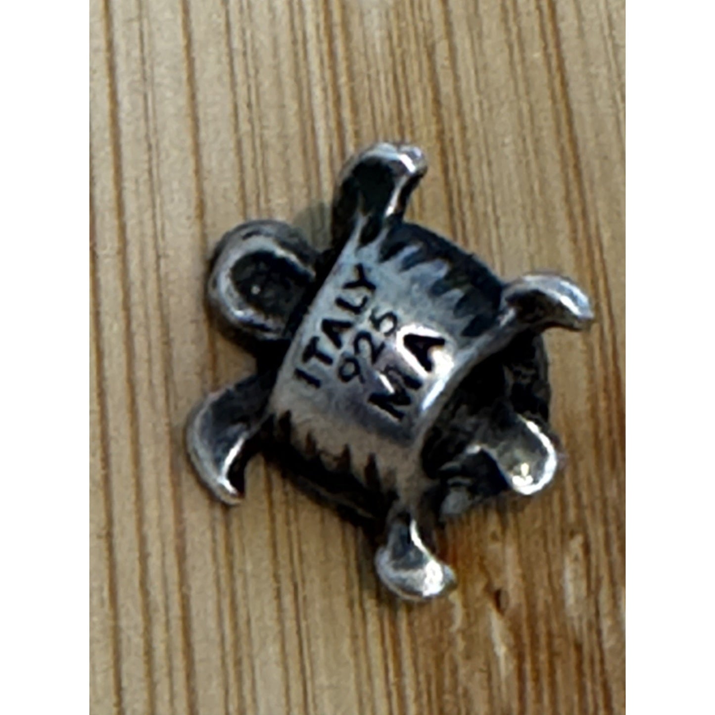 Vintage MA Michael Anthony 925 Italy Sterling Silver Turtle Green Crystals Charm