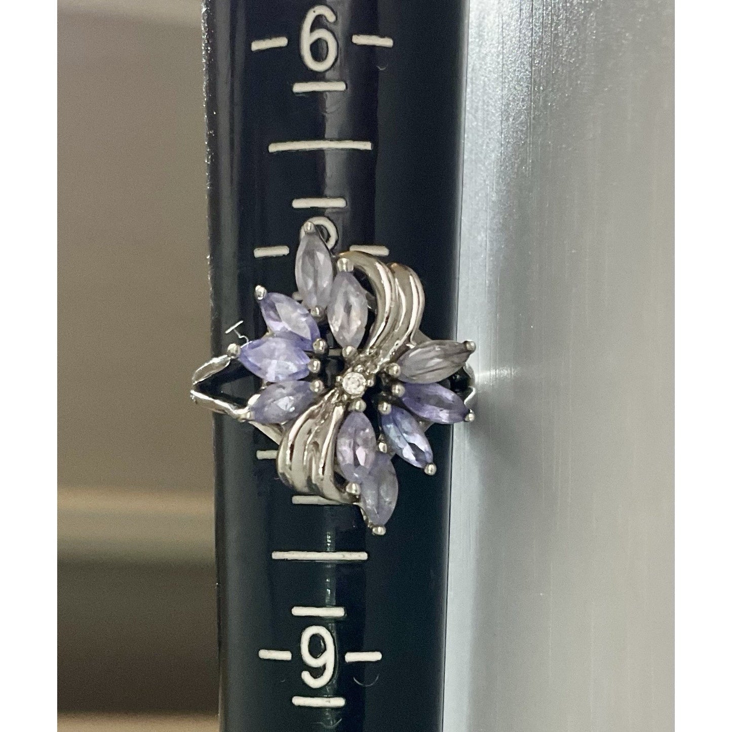 Sterling Silver 925 Lavender Lilac Stone Floral Cluster Ring Marquise Cut Size 7