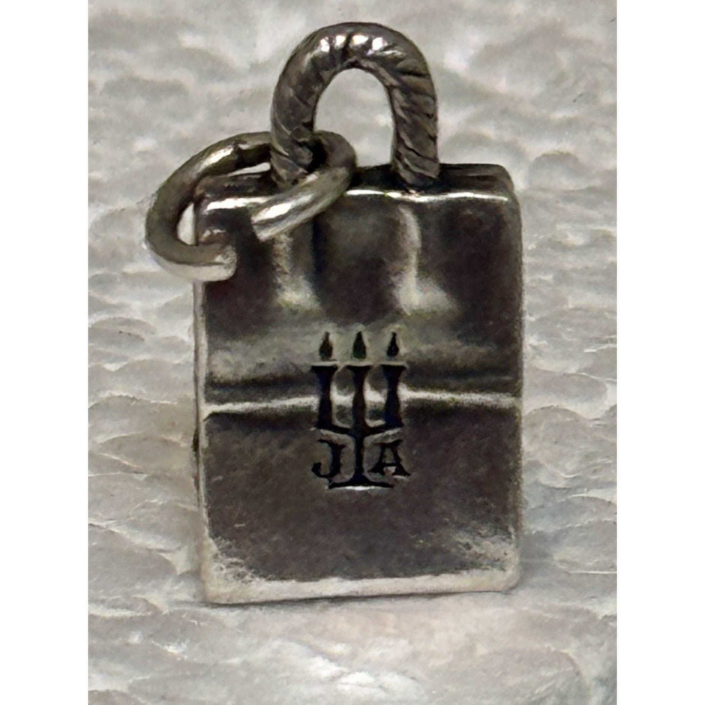 Pre Owned James Avery Retired Silver Shopping Bag Charm with Bonus JA Tag Charm