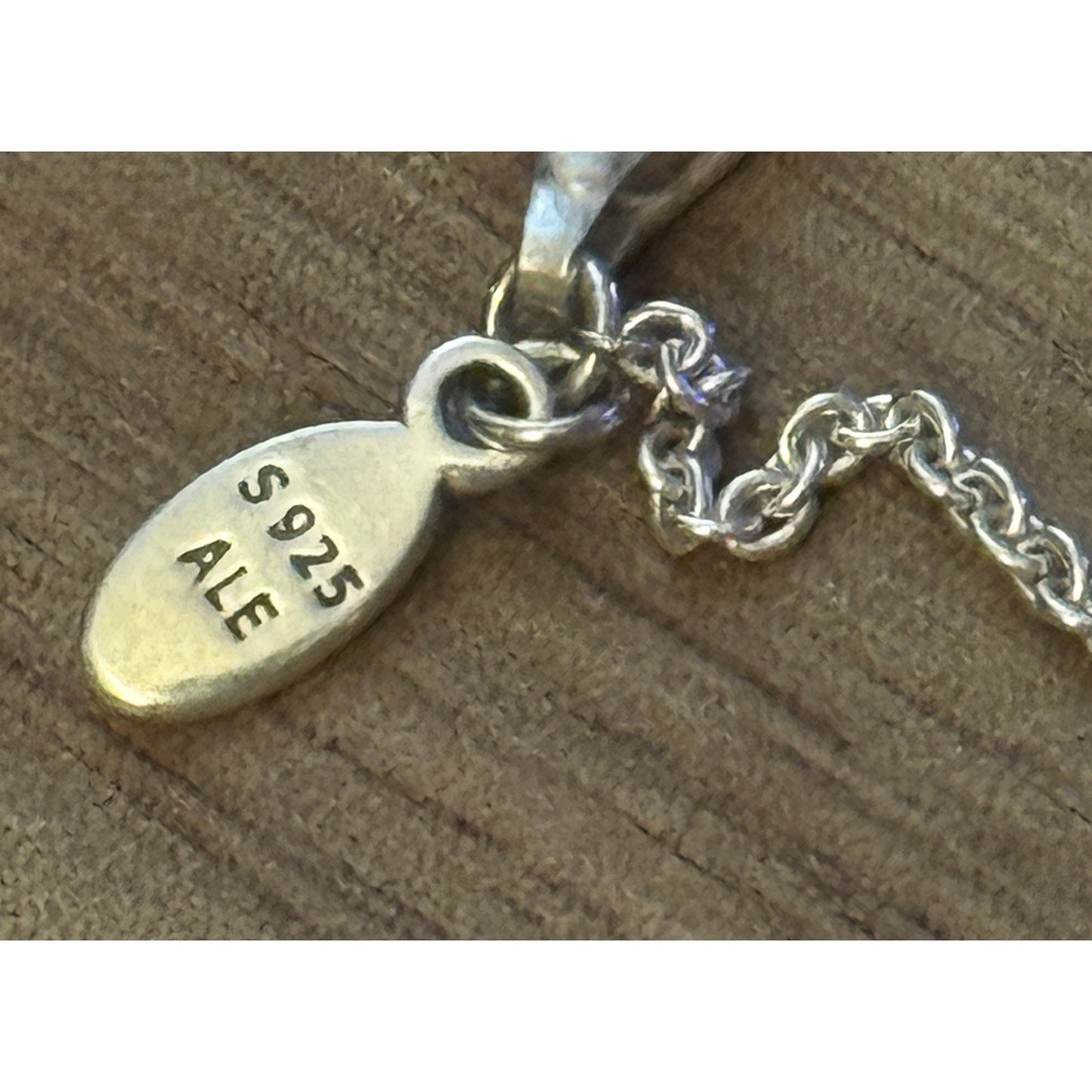 RETIRED Pandora Light As A Feather Sterling Silver Necklace 24” Adjustable Chain