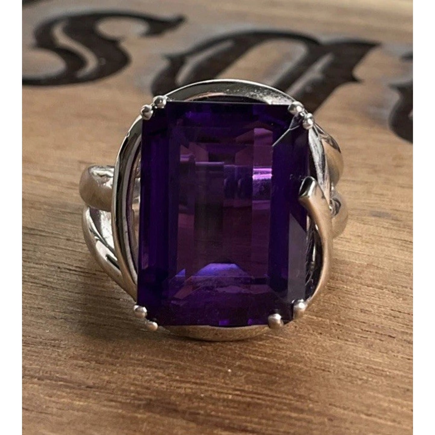 Modern Estate JW 925 Sterling Silver Emerald Cut Purple Amethyst Ring Size 7.5