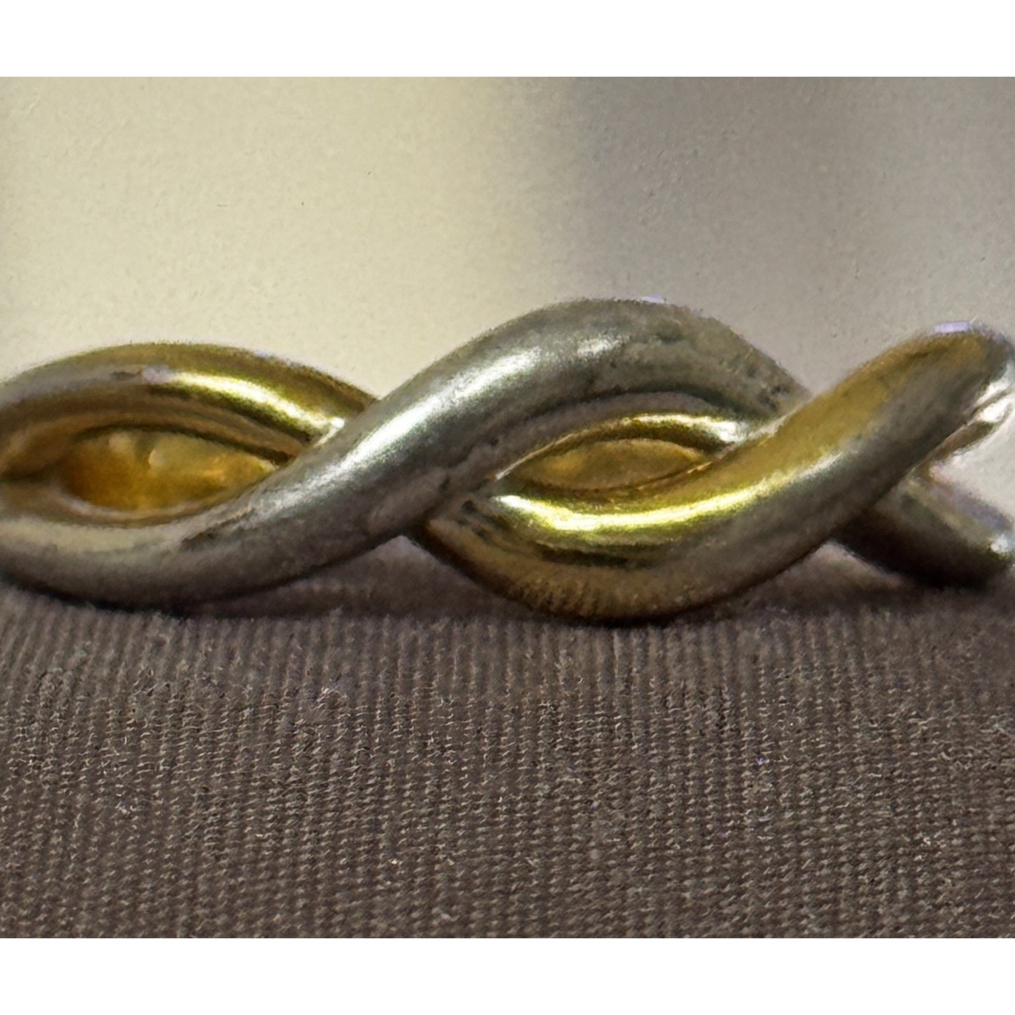 EVRY Jewels Two Tone Infinity Crossover Ring Gold Silver Tone Size 10