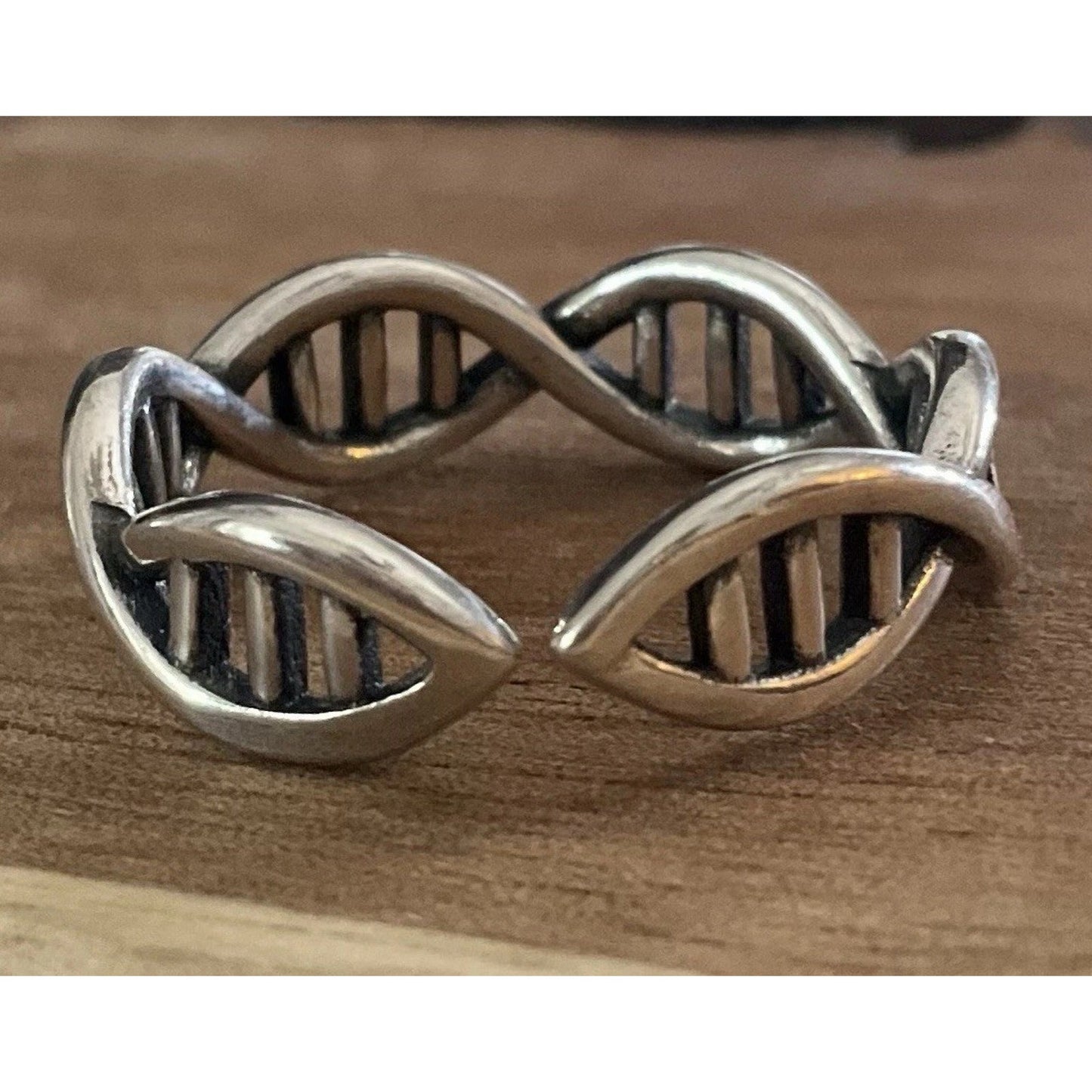 Sterling Silver DNA Ring 925 Double Helix Infinity Twist Band Size 7.5