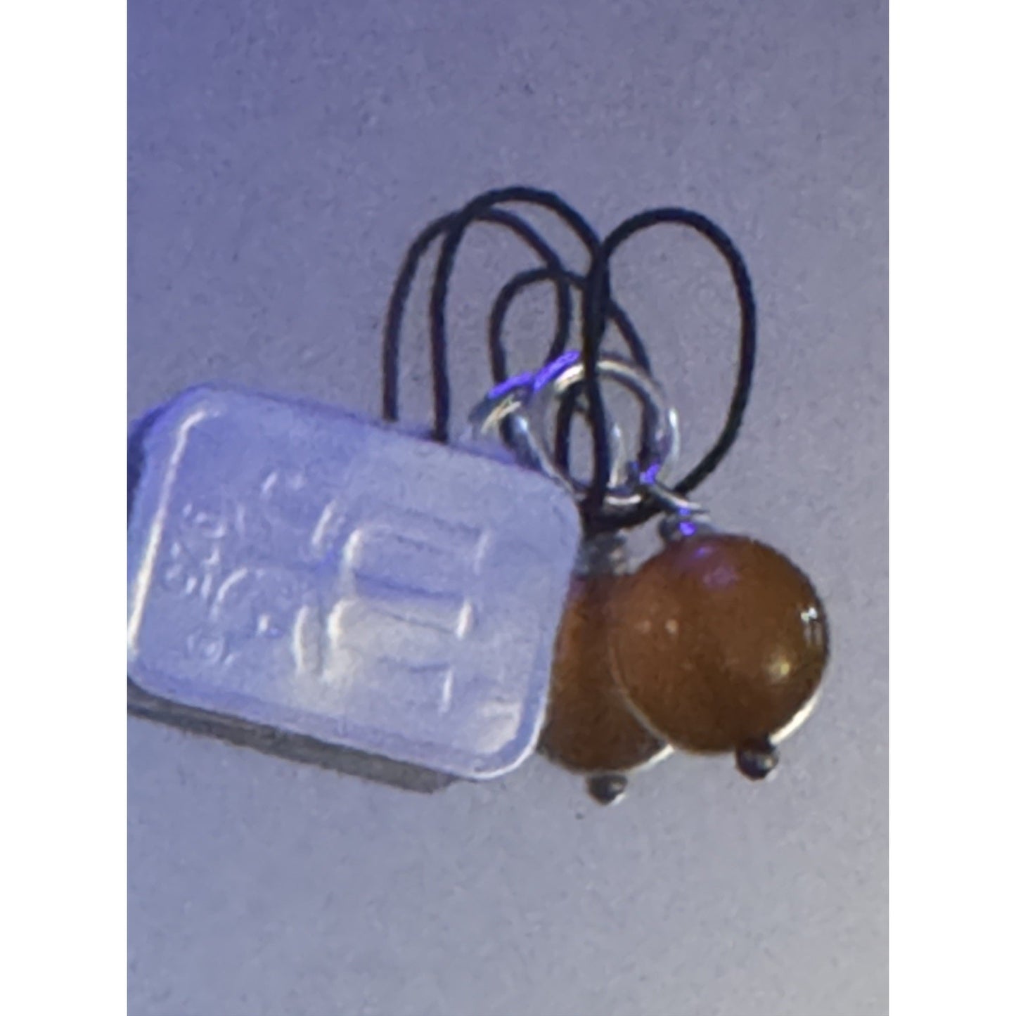 Pre owned RETIRED James Avery Carnelian Gemstone Enhancer Dangle Bead