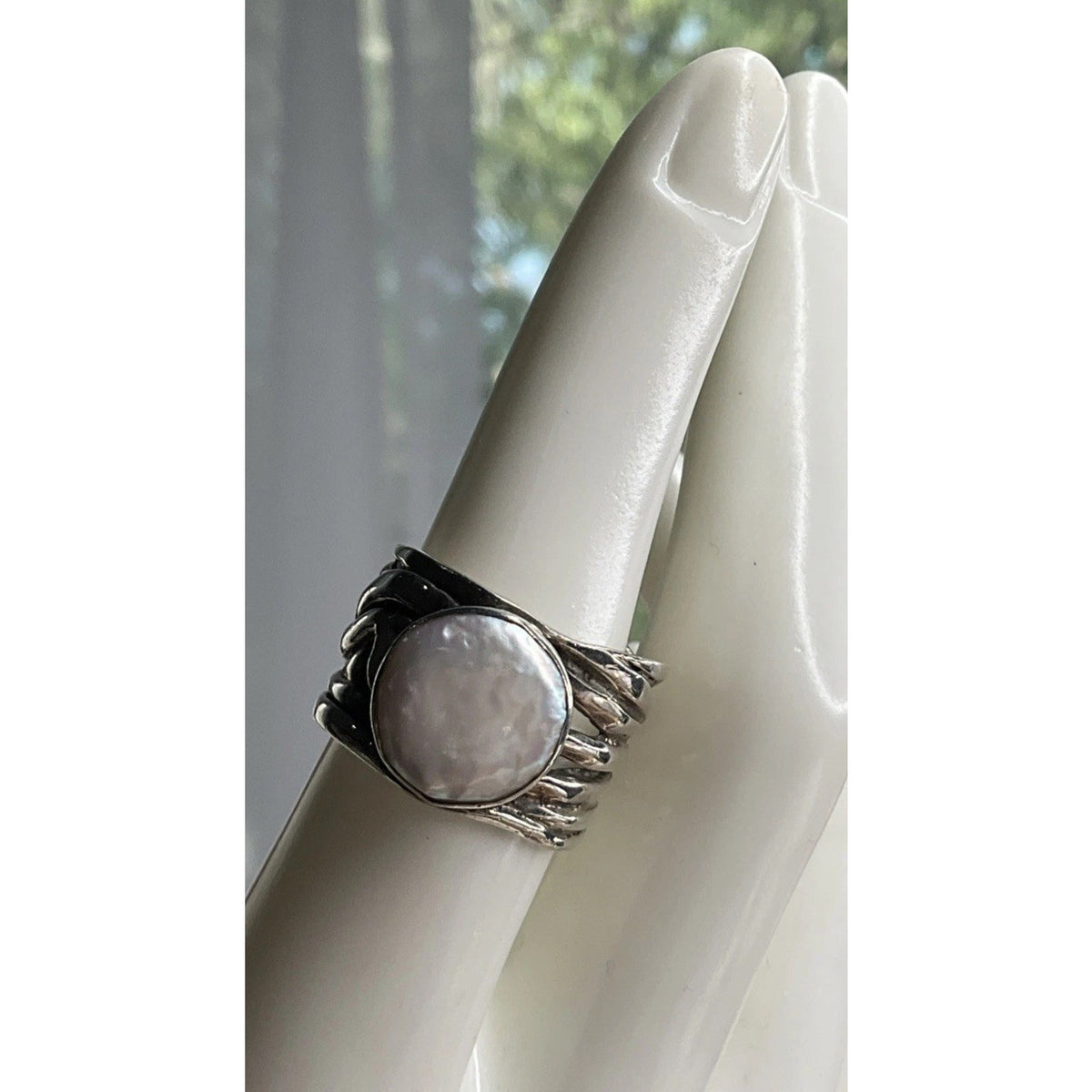 Retired Silpada Mermaid White Coin Pearl Sterling Silver Woven Band Ring Size 7