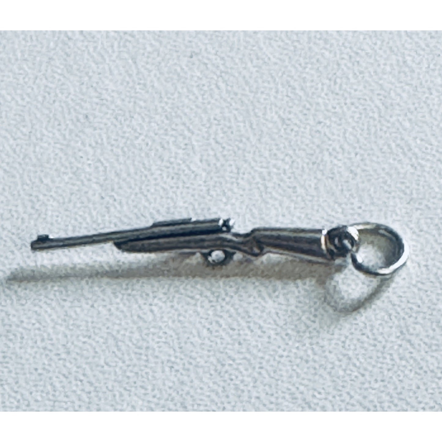 Pre Owned James Avery Retired 3D Bolt Action Rifle Charm