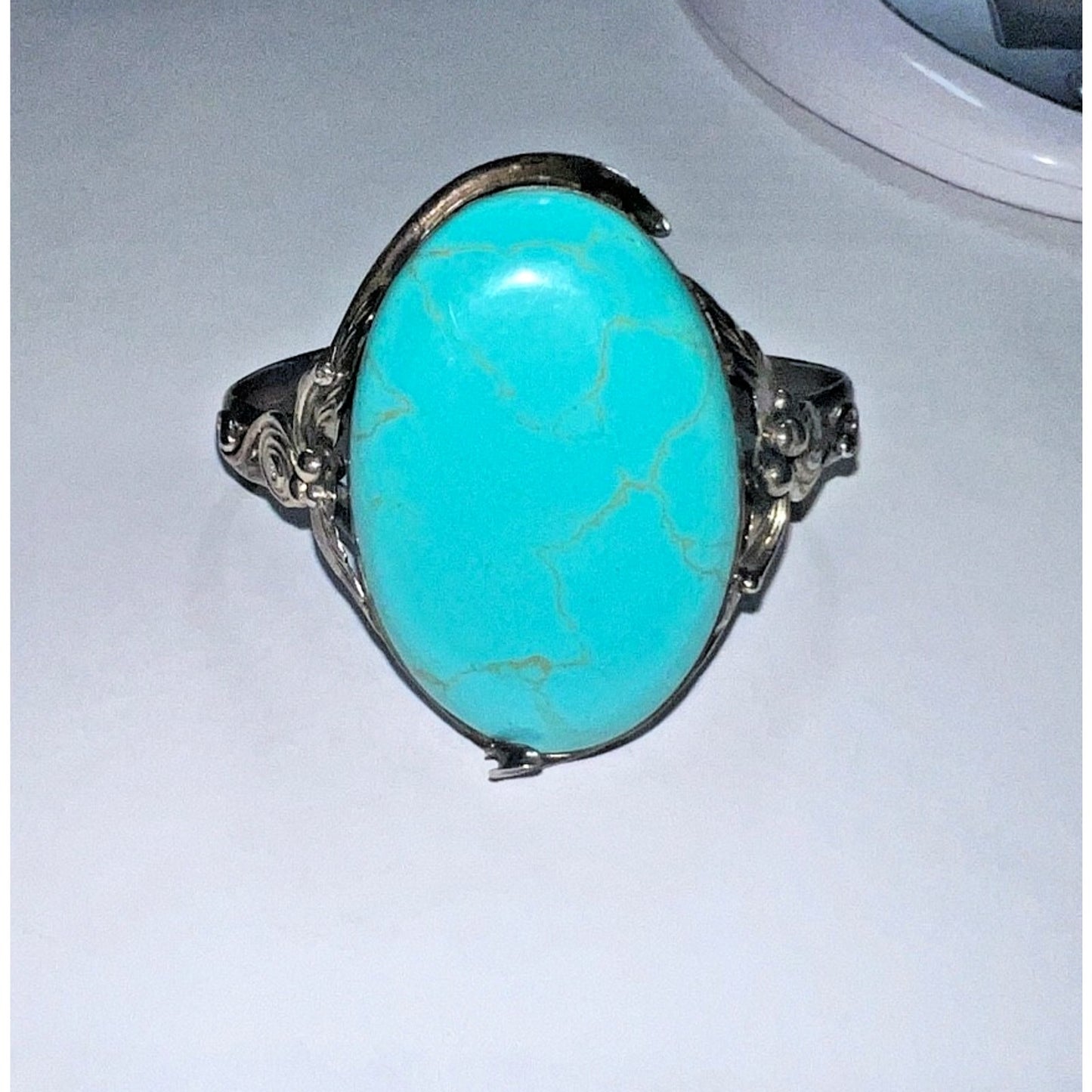 Vintage Navajo Sterling Silver Turquoise Cuff Bracelet – Large Oval Cabochon