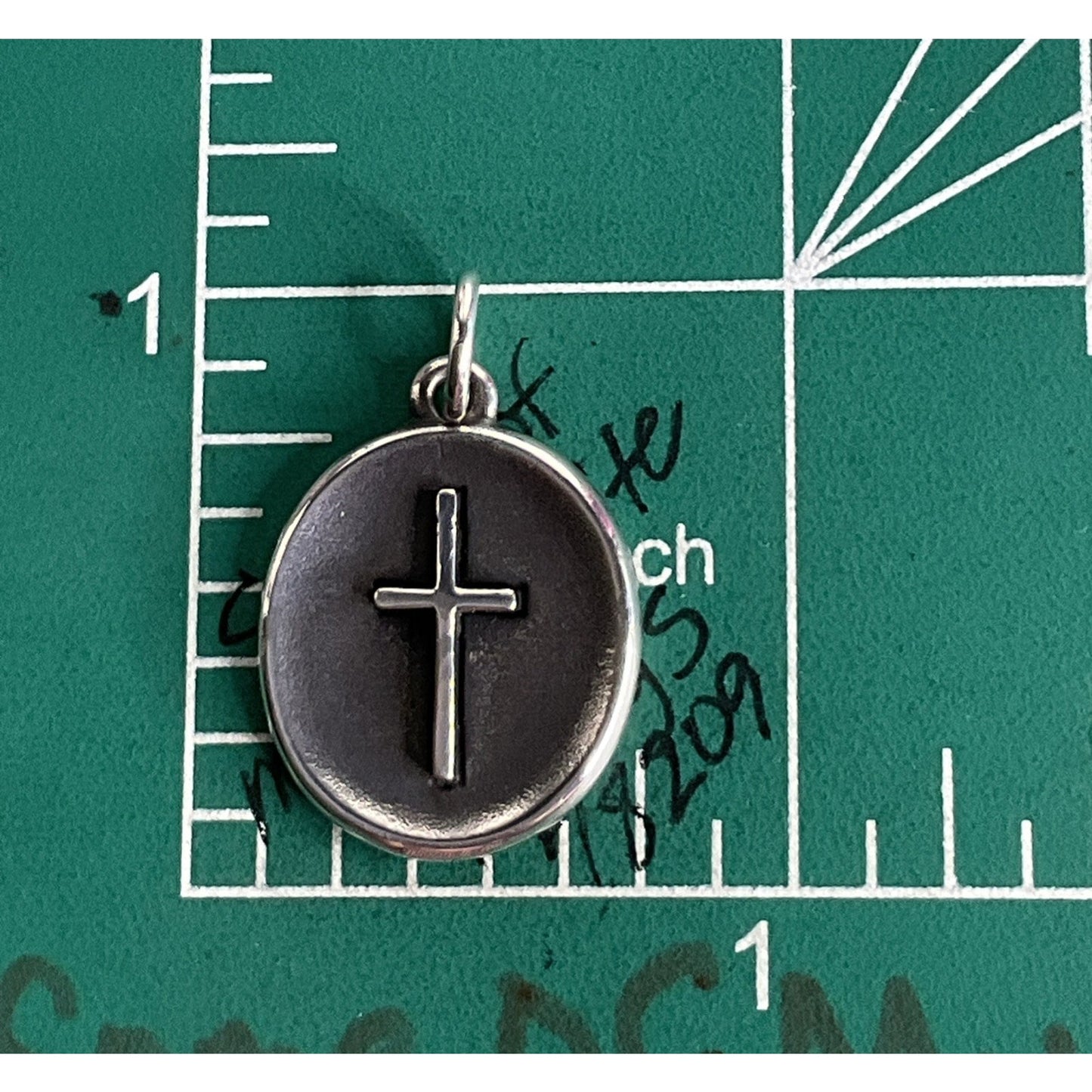 James Avery Retired Sterling Silver Oval Cross Charm Pendant In James Avery Box