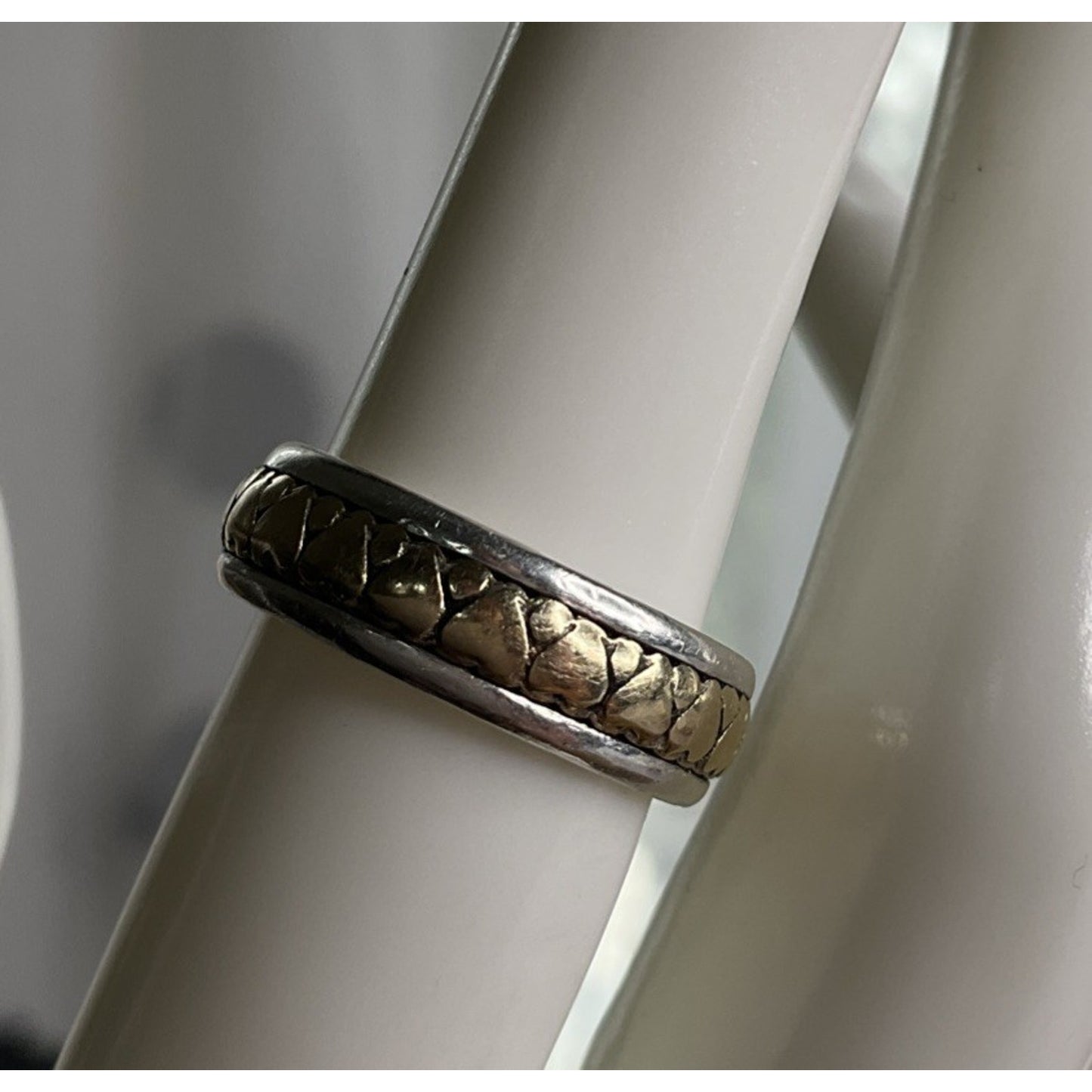 James Avery Retired Sterling Silver And 14K Gold Eternity Heart Band Ring Size 6