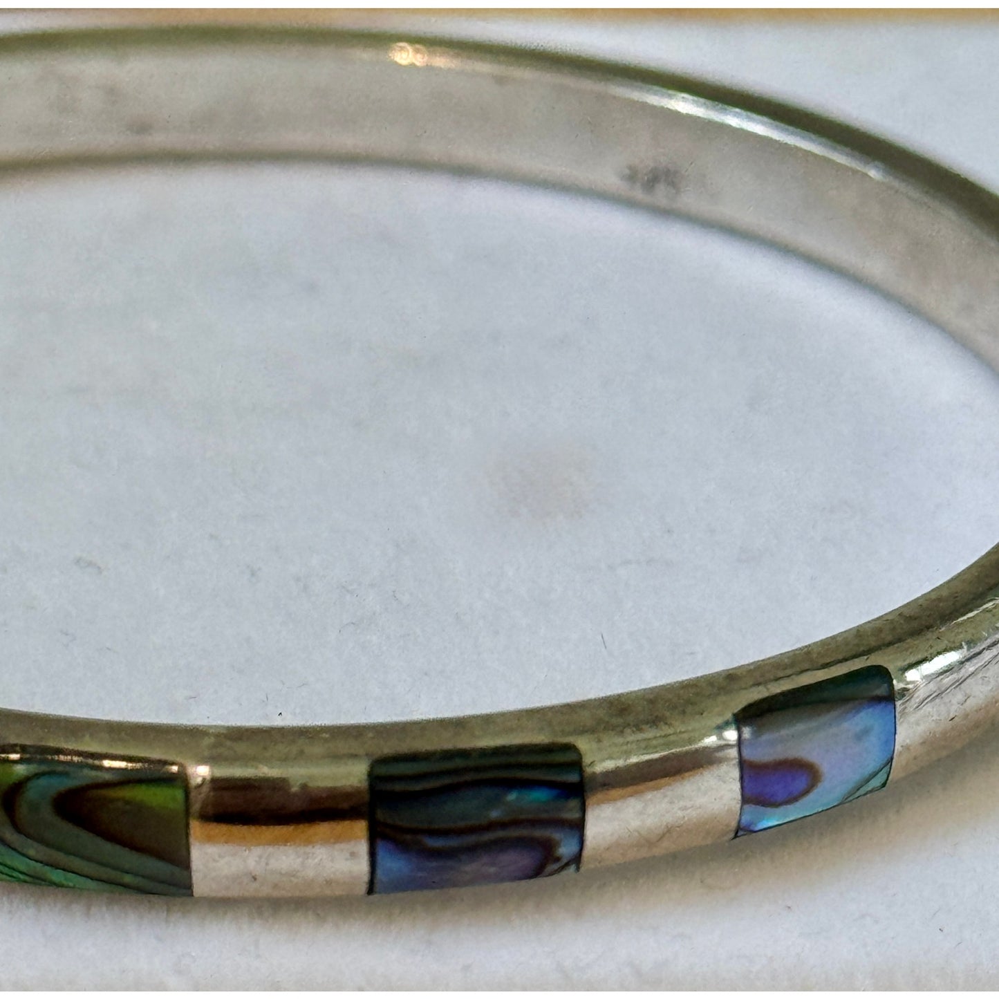 Vintage 925 Sterling Silver southwestern Abalone Inlay Hinged Bangle Bracelet
