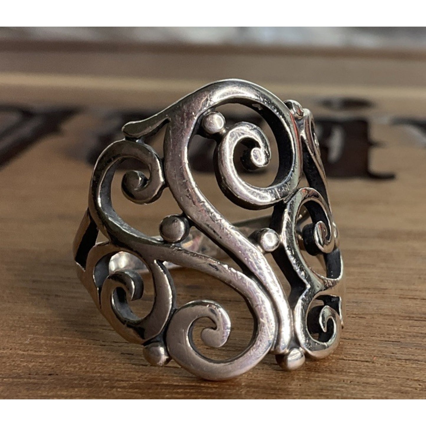 Retired James Avery Open Sorrento Sterling Silver Ring Size 8