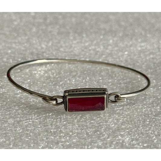 Pre-Owned James Avery Retired Palais Ruby Rouge Silver Hook On Bracelet W/ JA Box & Pouch