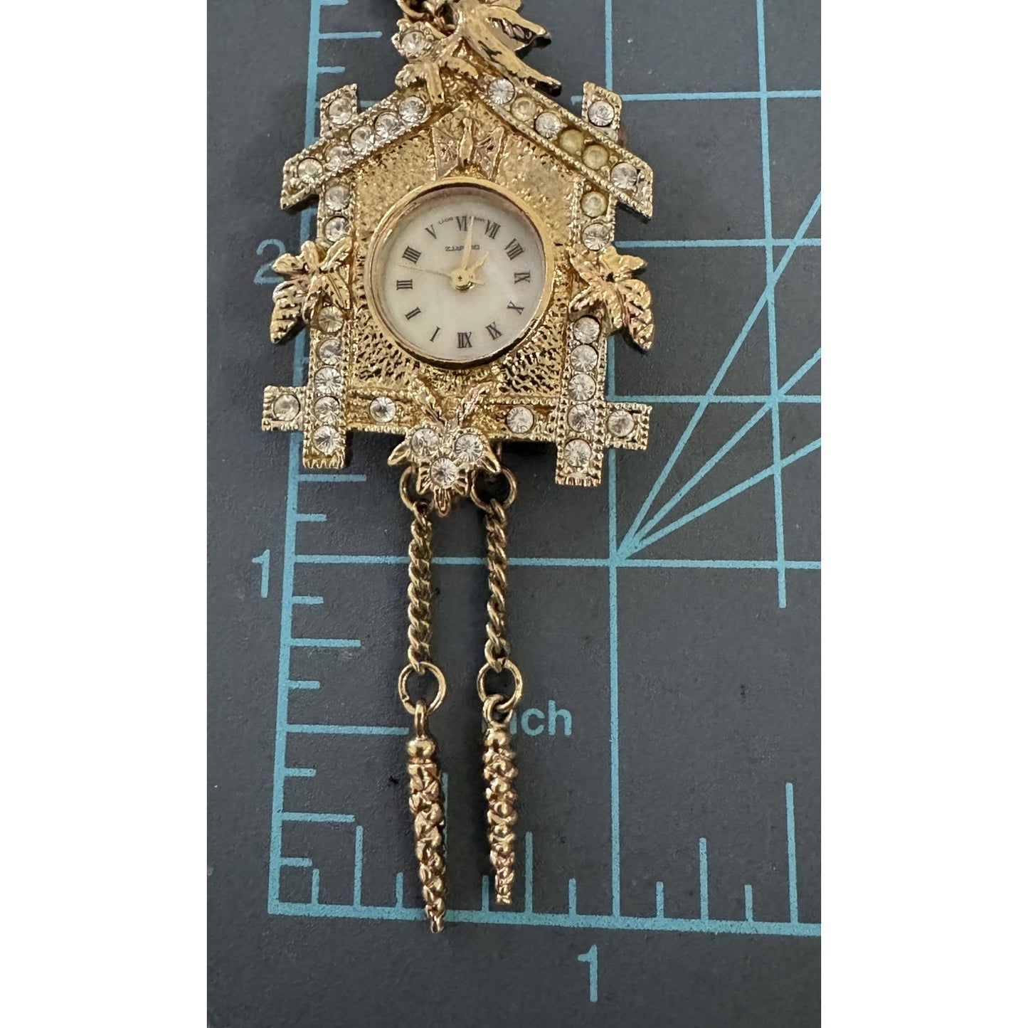 Vintage Lind 14KGE Rhinestone Cuckoo Clock Quartz Watch Brooch Pendant