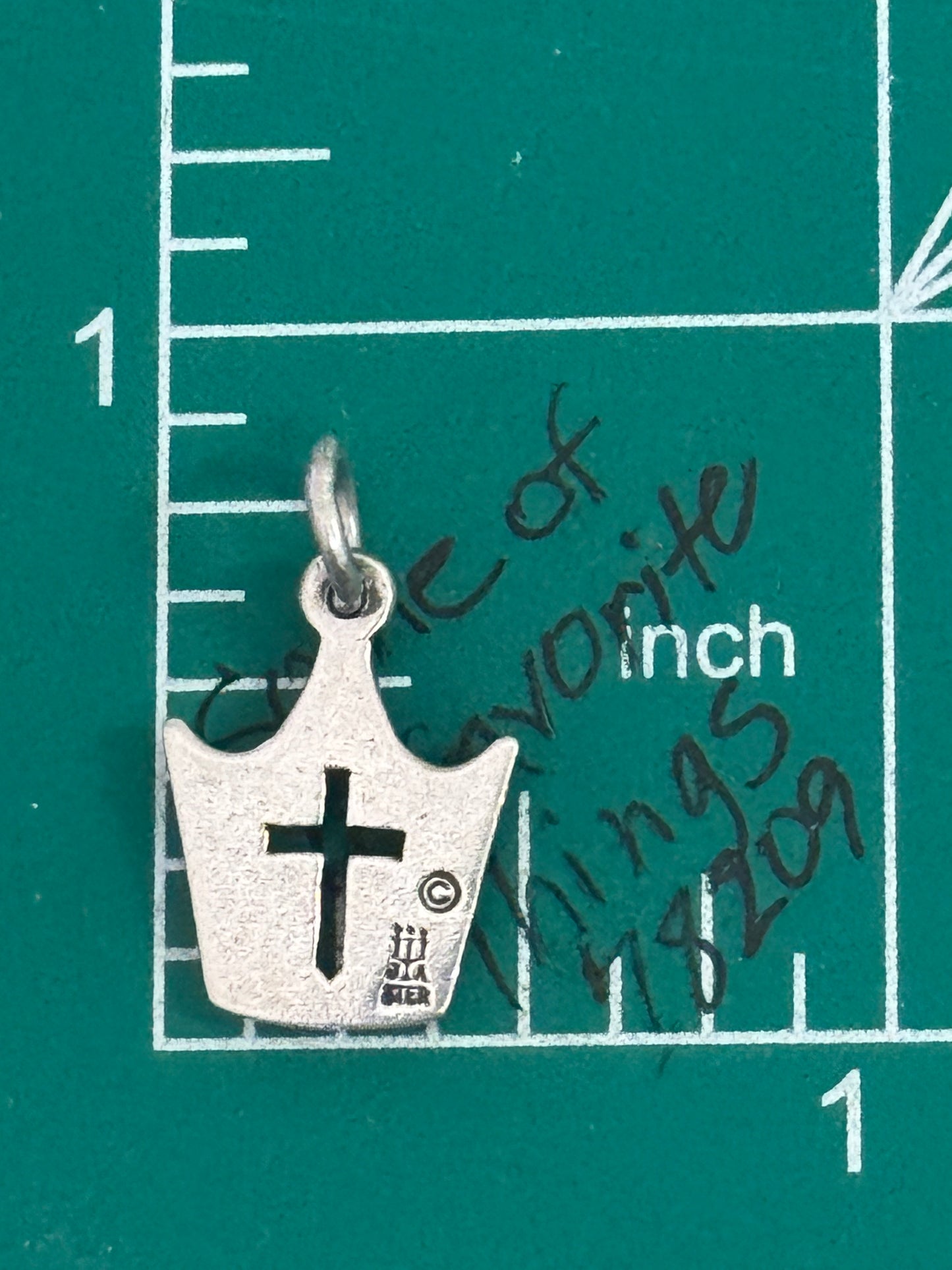 Pre Owned James Avery Retired Hard To Find Christ Is King Crown Cross Silver Charm