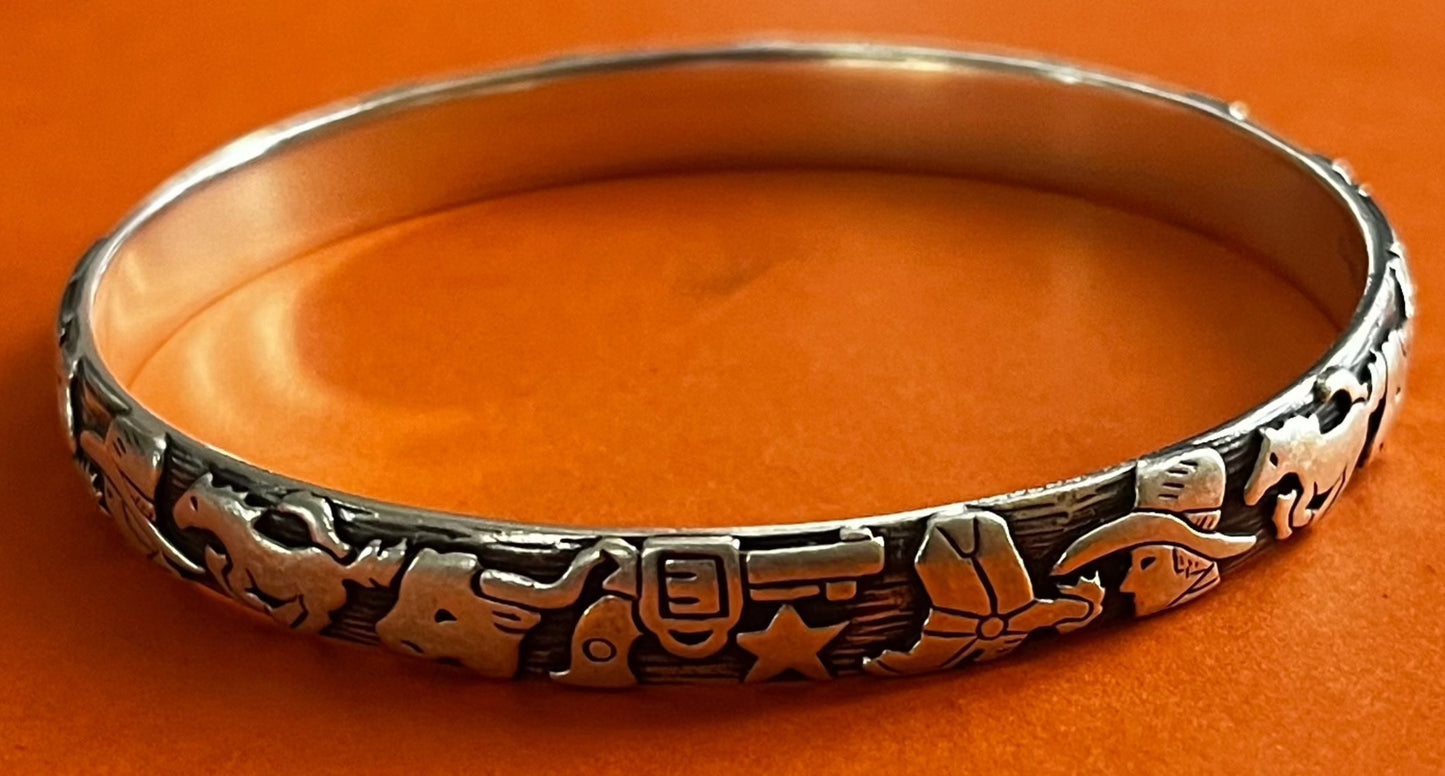 Pre-Owned James Avery Retired Rare & HTF Sterling Silver Rodeo Bangle Bracelet