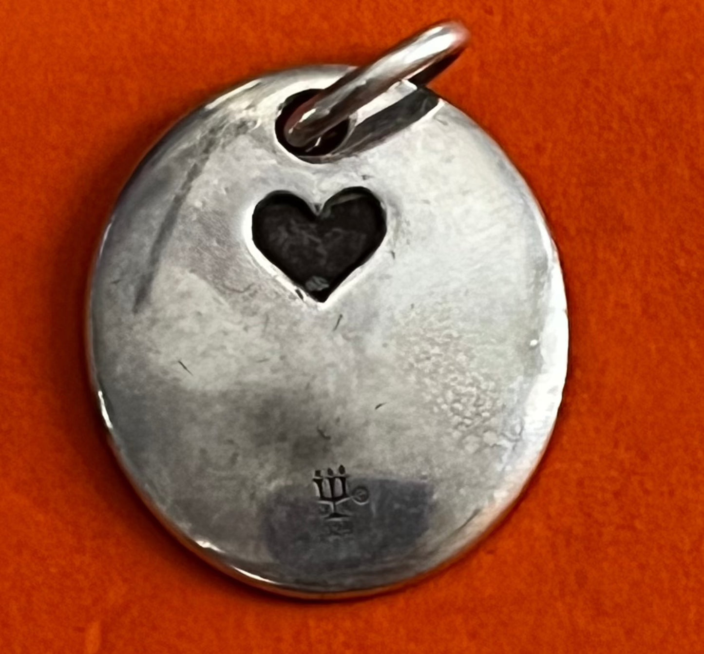 Pre-Owned James Avery Retired Sterling Silver Enduring Heart Pendant