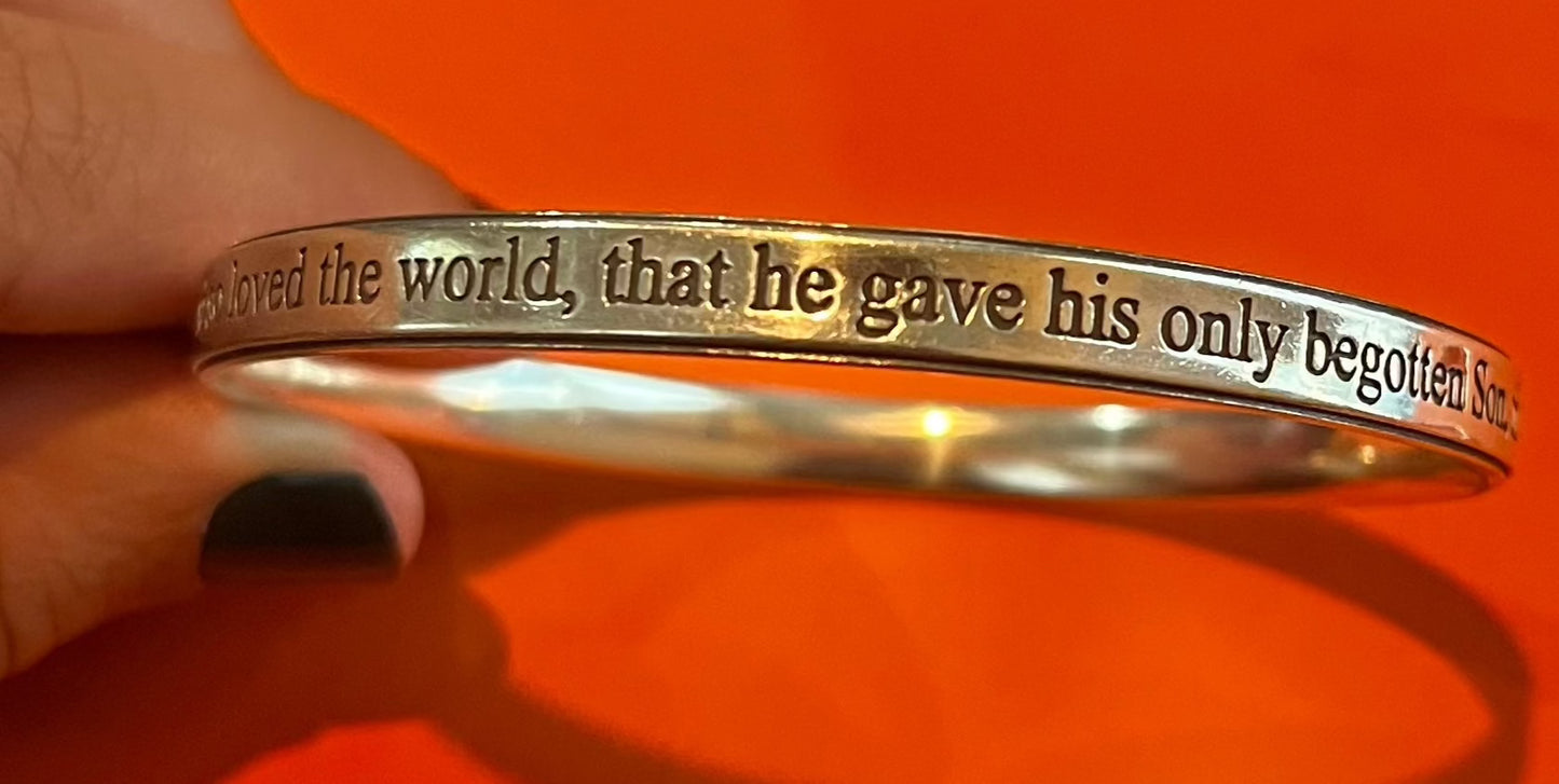 Pre-Owned James Avery Retired Sterling Silver John 3:16 Bangle Bracelet RARE