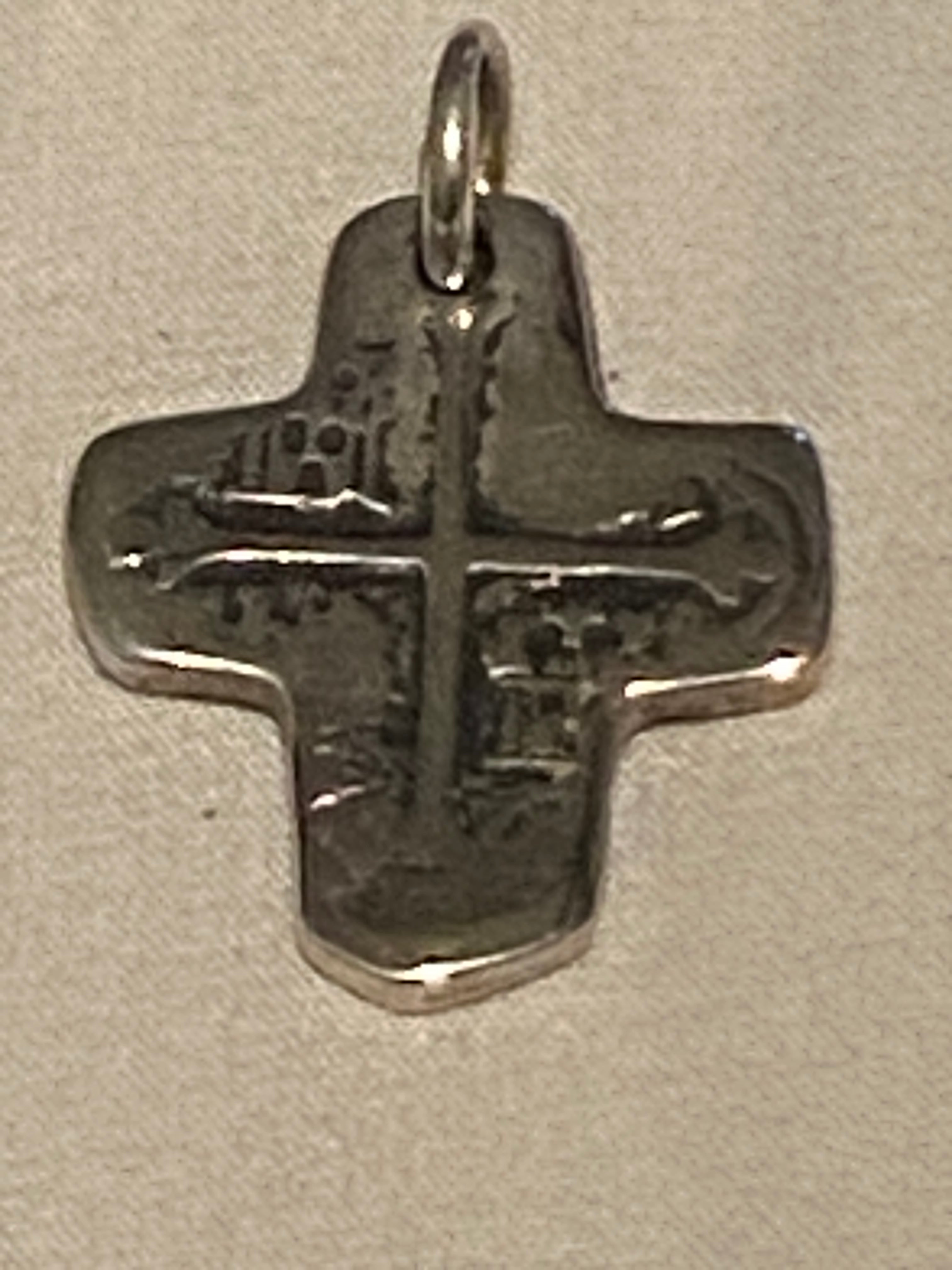 James Avery HTF Oval Cross newest Charm