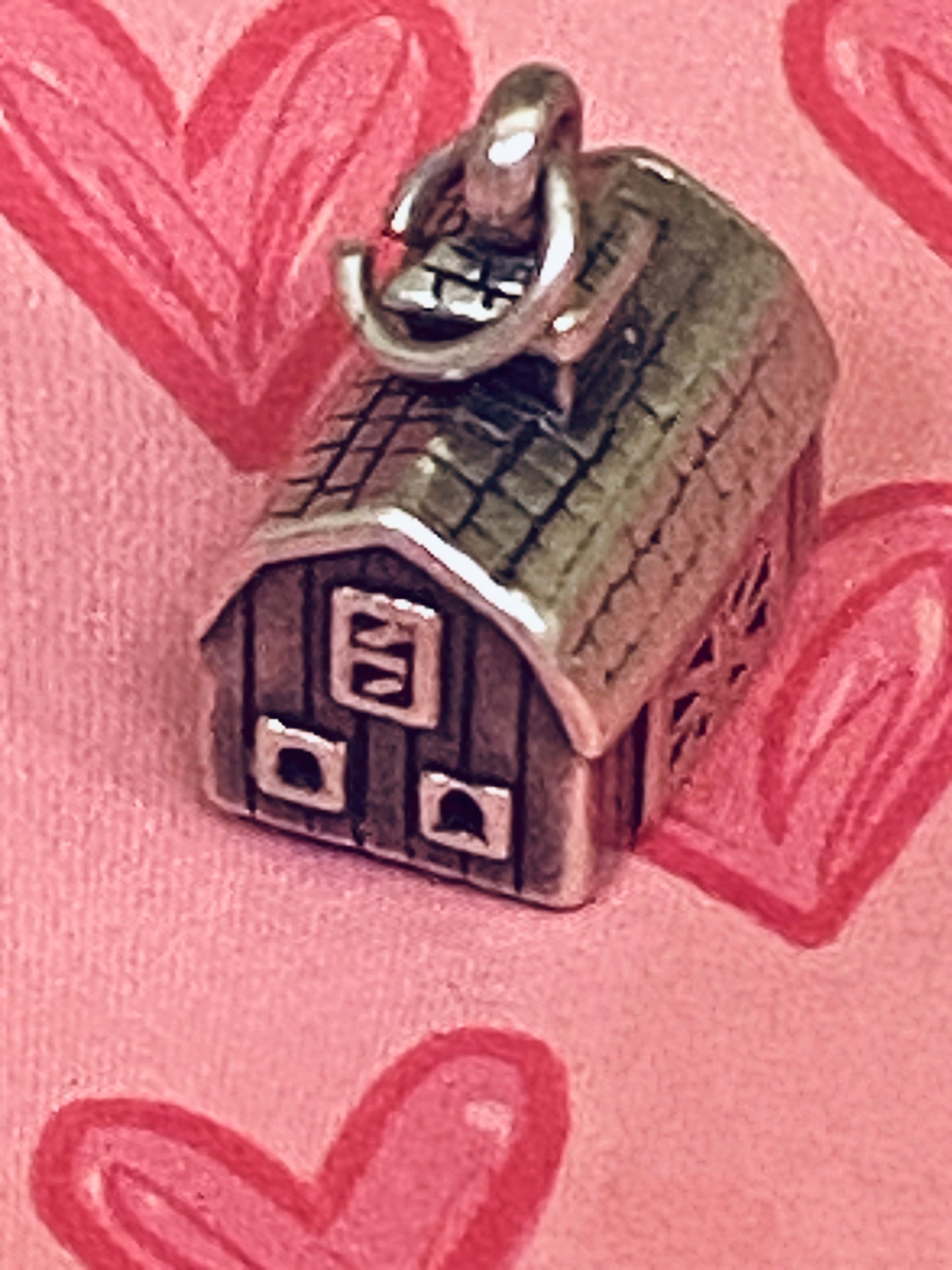 Pre-Owned James Avery Rare & HTF Silver 3D Barn Charm