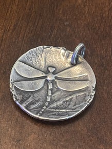 Pre-Owned James Avery Retired Silver Sculpted Dragonfly Pendant