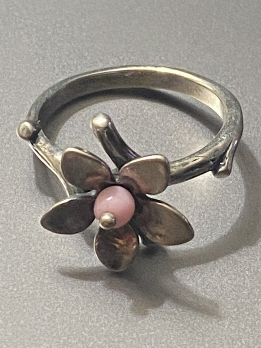 Pre-Owned Retired James Avery Silver Spring Flower w/ pink bead Ring 9.5