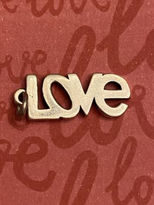 Pre-Owned James Avery Retired Silver Love Block Letter Charm