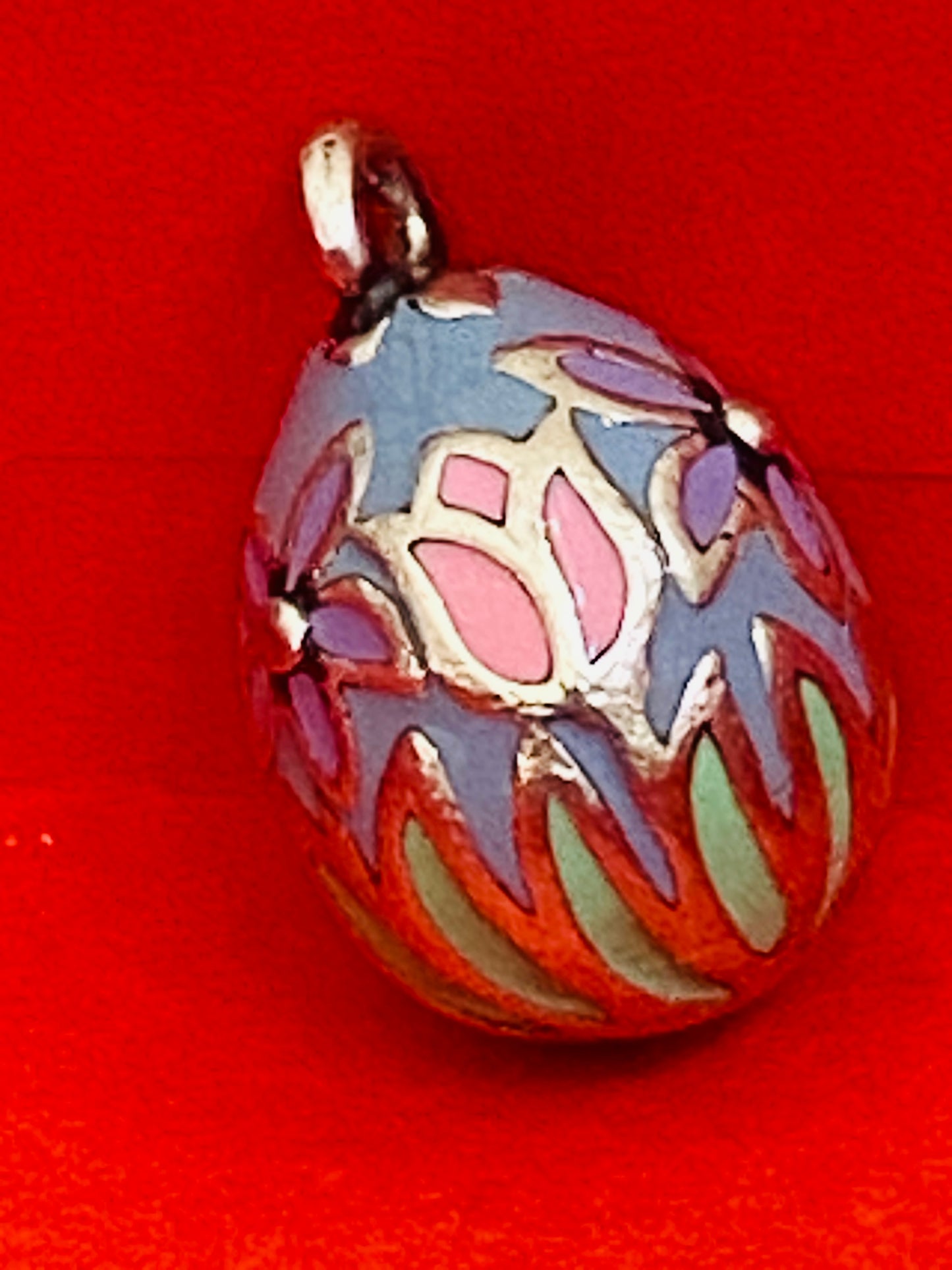 Pre-Owned James Avery Retired Silver and Enamel Egg Charm or Pendant