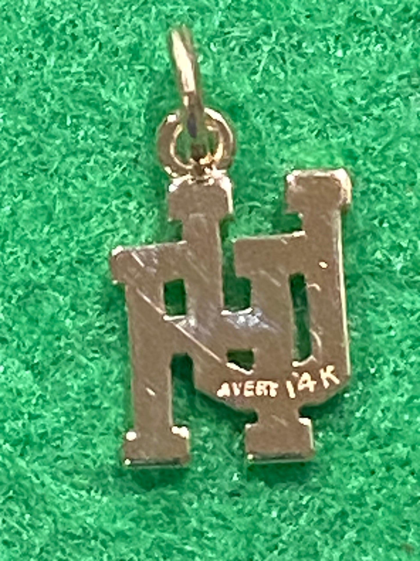 Pre-owned James Avery Retired RARE UH University of Houston 14k Gold Charm MINT