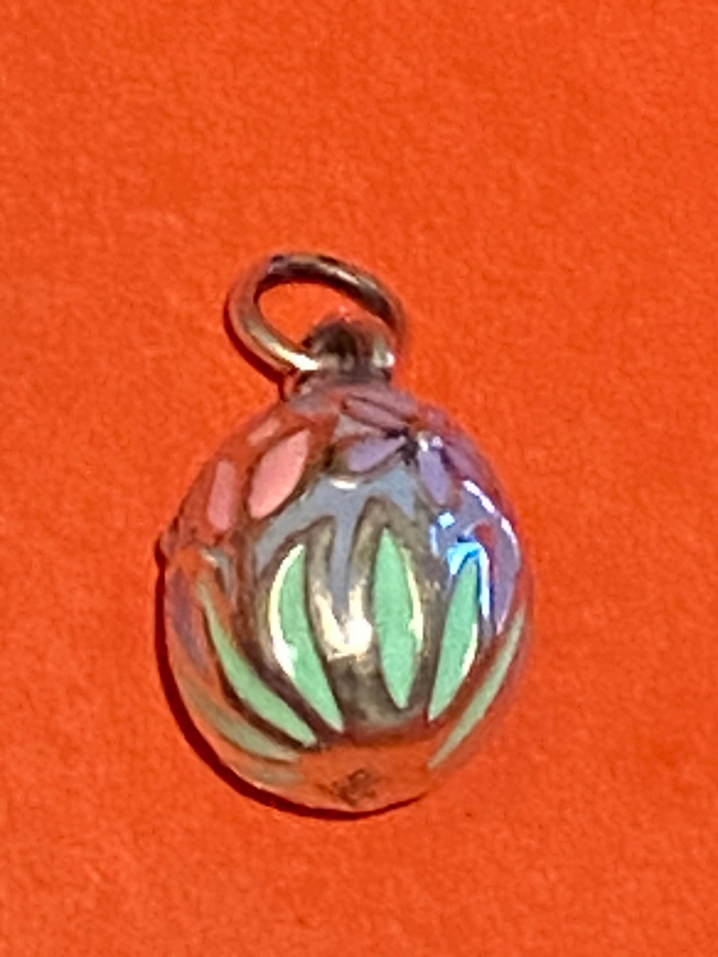 Pre Owned James Avery Silver and Enamel Egg Charm