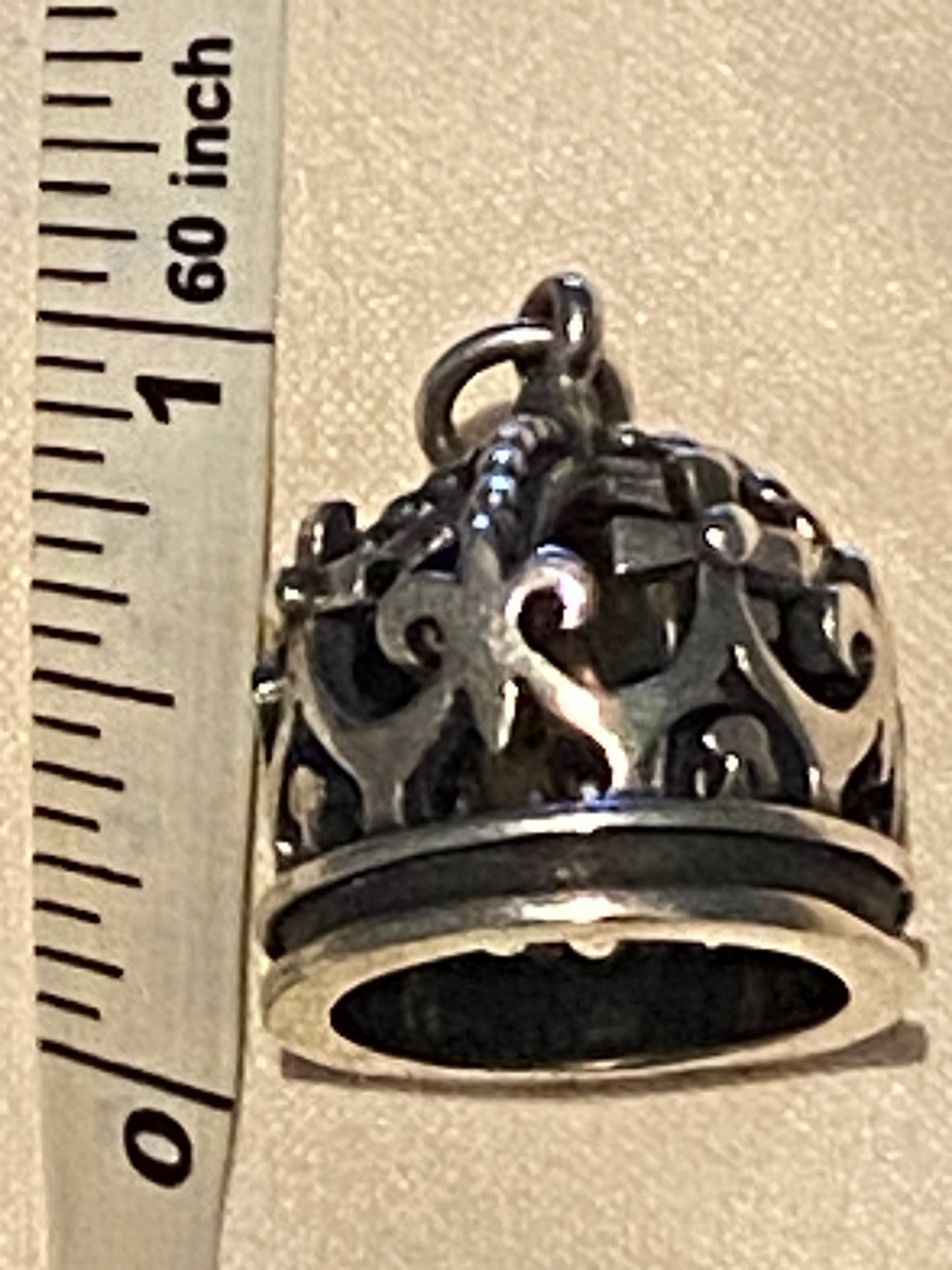 Pre-Owned James Avery Retired Rare Silver Crown Charm or Pendant