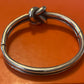 Pre-Owned James Avery Retired Bold Silver Lovers Knot Bangle Clasp Bracelet M