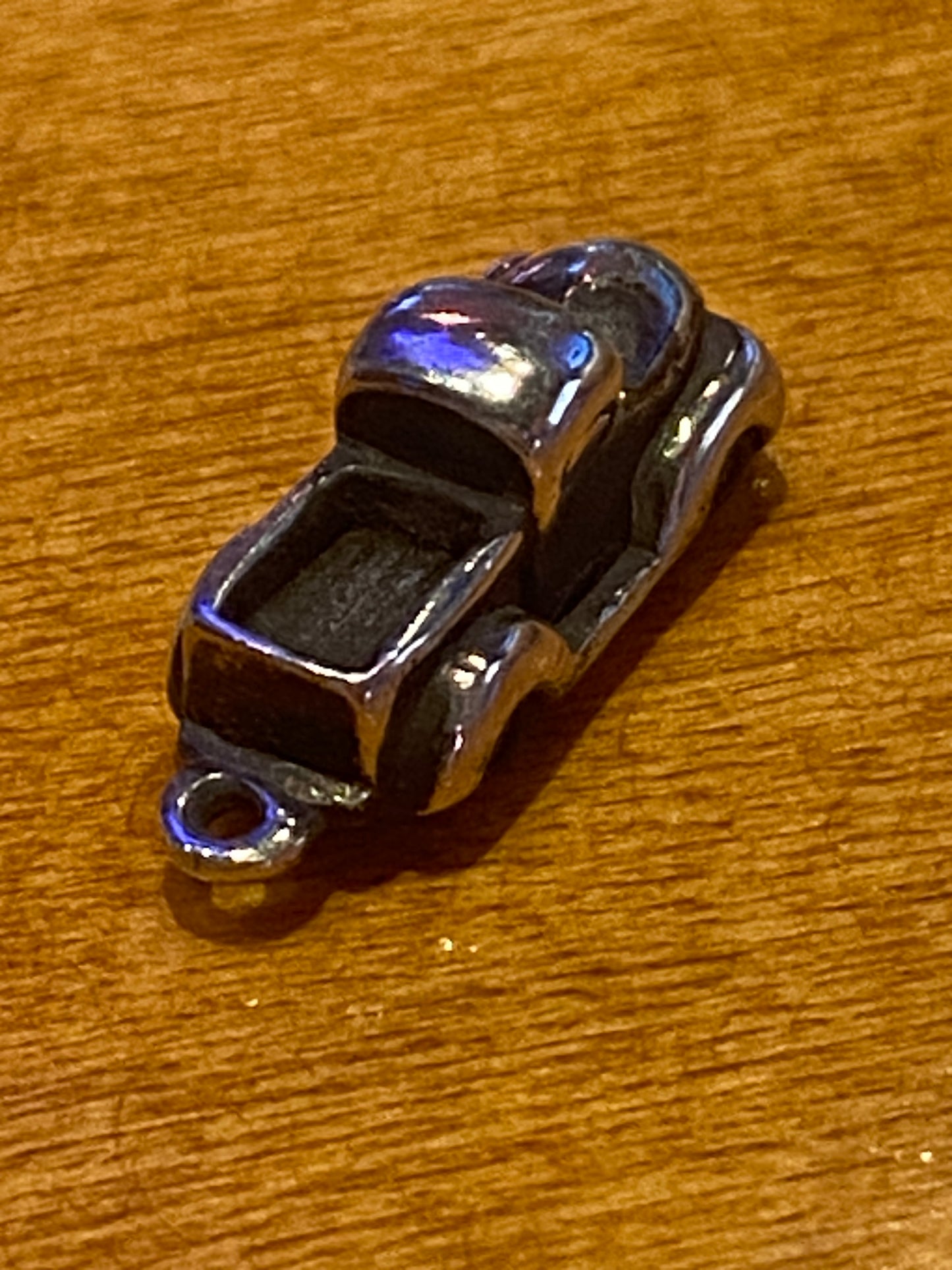 Pre-Owned James Avery Retired Silver 3D Truck Charm