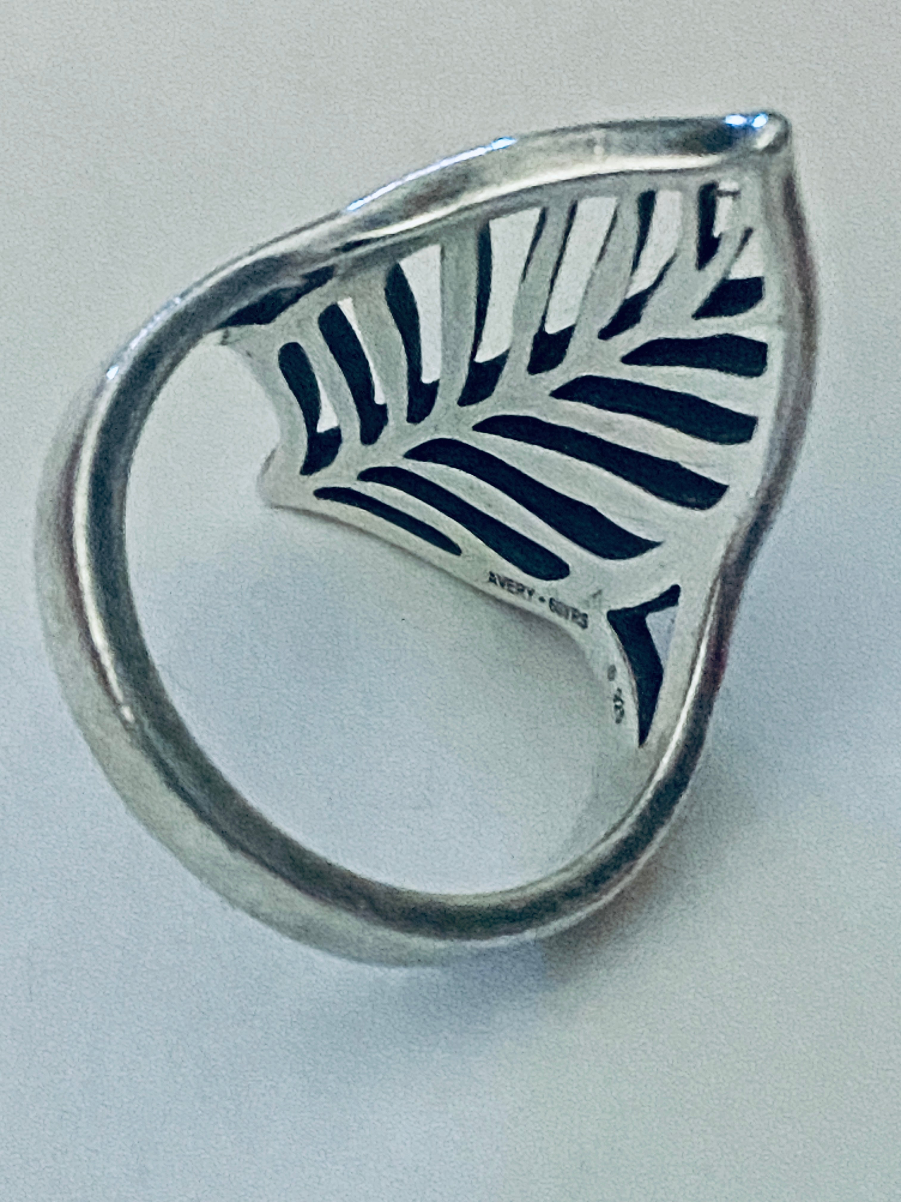 Retired James Avery leaf ring size deals 9