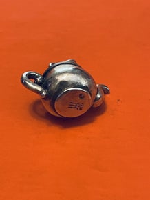 Pre-Owned James Avery Retired Silver Teapot Charm