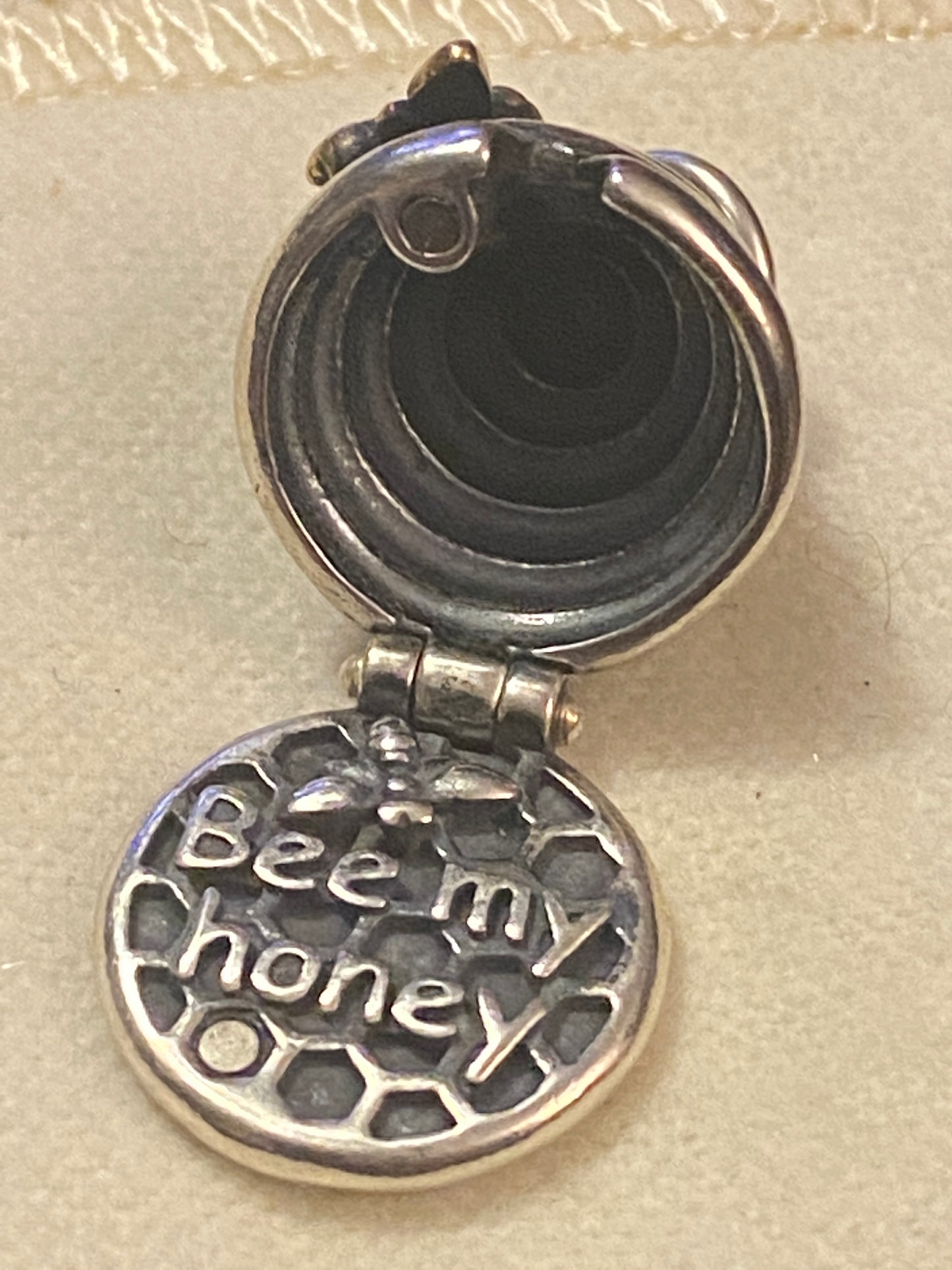 Pre Owned James Avery Retired Silver and Bronze BEE MY HONEY